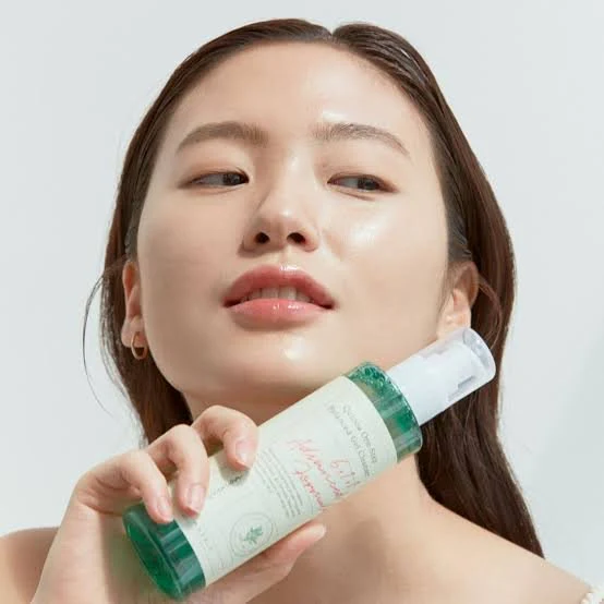 AXIS-Y Quinoa One Step Balanced Gel Cleanser 180 ml - Korea - Image 3